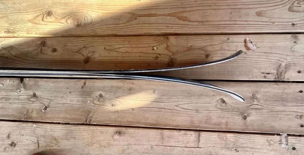 Tip rocker profile.