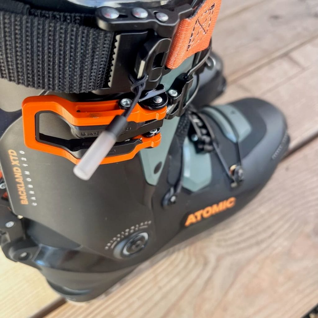 A closer look at the foot retention system on the Backland XCD.