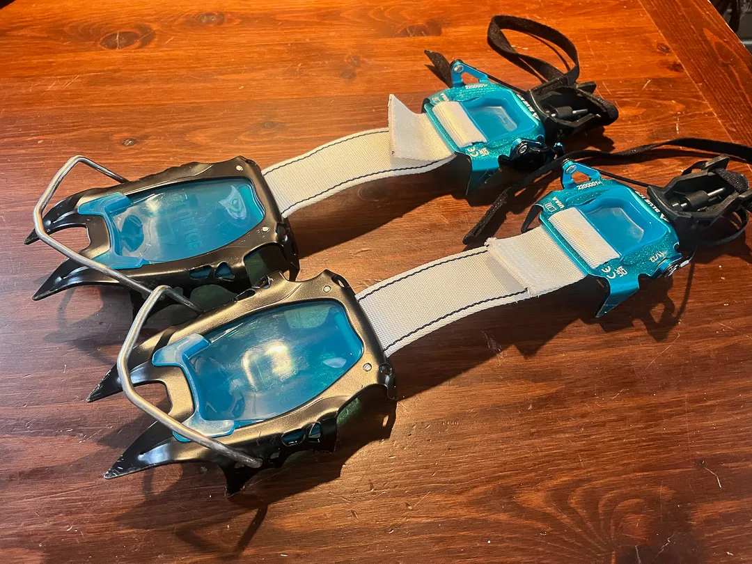 Blue Ice Harfang Alpine Crampon: 12 pt steel front, Dyneema linkage, and aluminum rear section.
