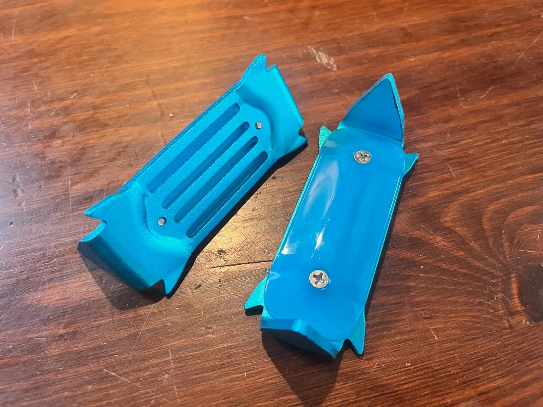 The Harfang Tour's 2-point mid-section (with anti-balling plates fixed).