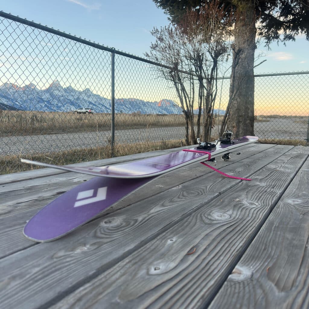 Ample tip rocker on the BD Helio Carbon 108.