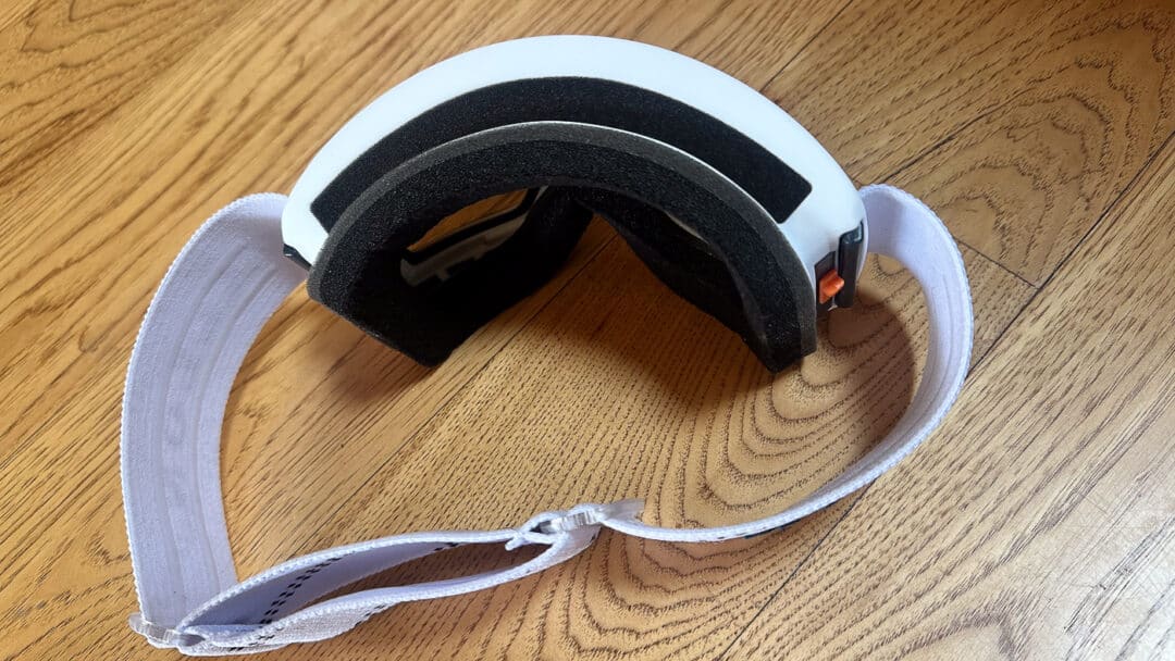 A topside view of the Crossroads. There’s plenty of foam for a comfy fit.