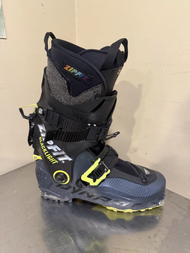 The ZipFit Espresso in the new Blacklight 2; a high ROM and pretty stiff skiing boot.