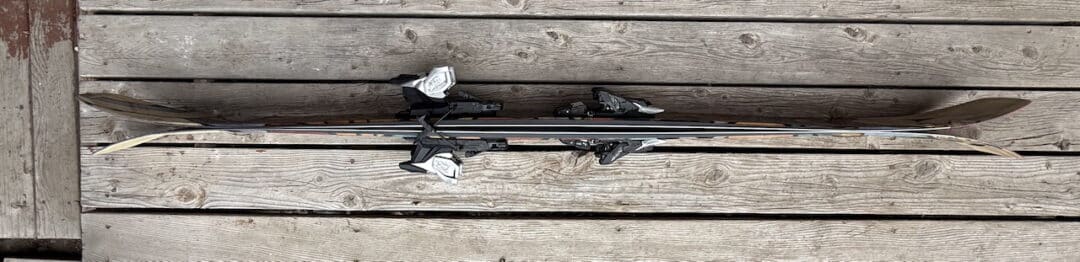 With its progressive shape, a touch of camber and reasonable sidecut, on paper it makes for a pretty versatile ski as it relates to powdery as well as firmer/resort powder conditions.