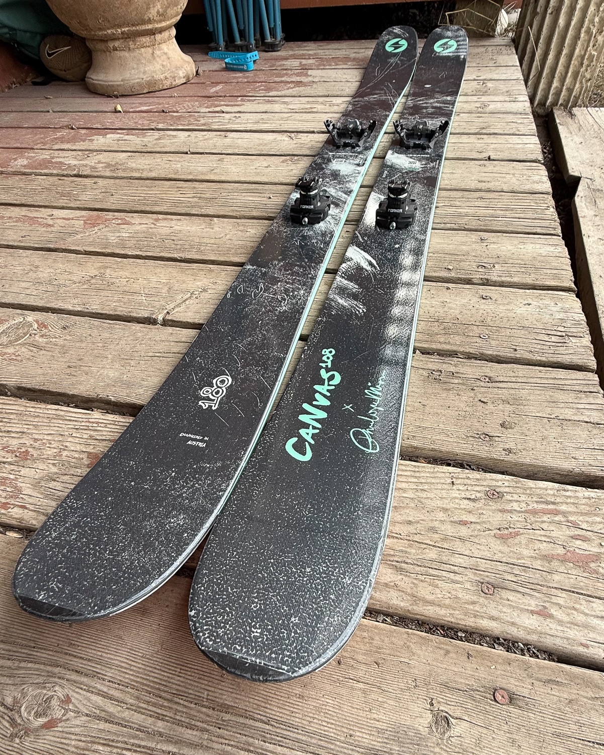 Blizzard keeps its promise to build something rockered and lose: the New Canvas 108, coming soon to a freerider near you.