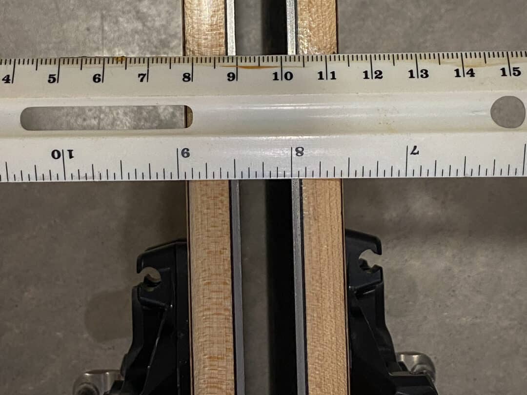 A bit over 1cm of camber underfoot.