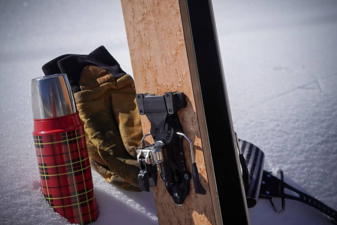 The Raglefants came mounted for the review with very capable ATK Freeriders. The thermos is not included.