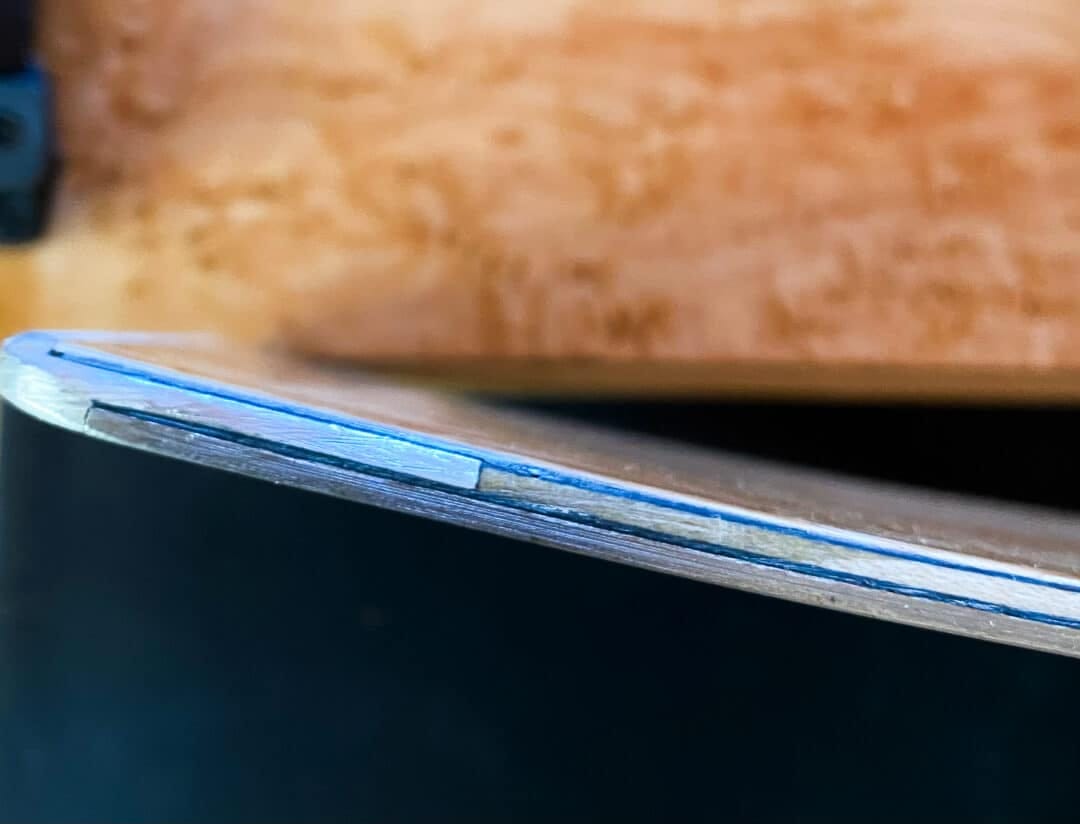Tail detail.