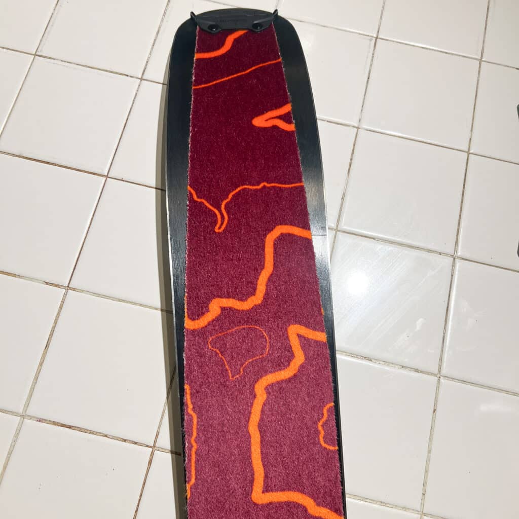 Out of the box, the Contour Guide Pure 2.0s are tapered at the tip—which is a positive regarding glide and weight. 