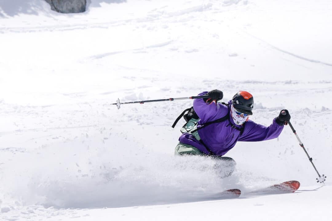 Look, no hands: A smooth ski to pivot.
