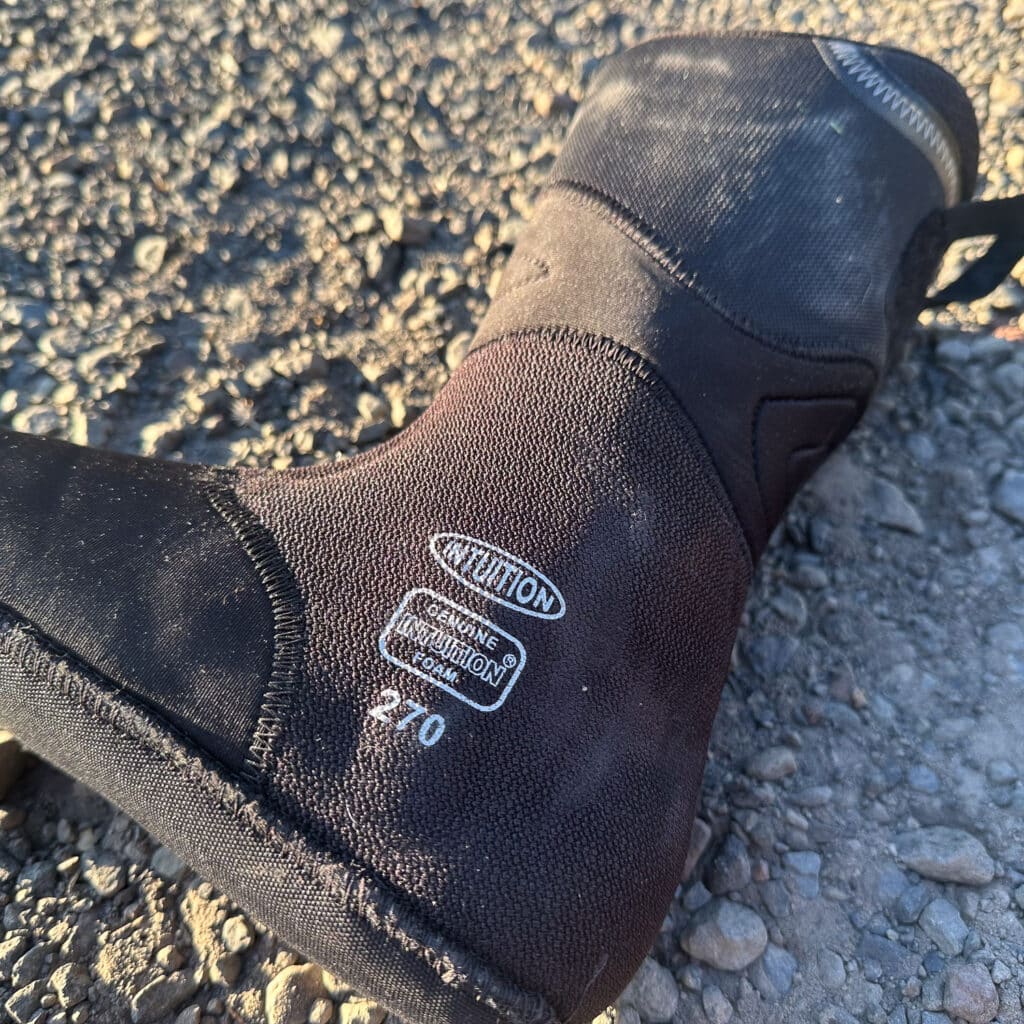 The stock Intuition liner (size 27 shown). 